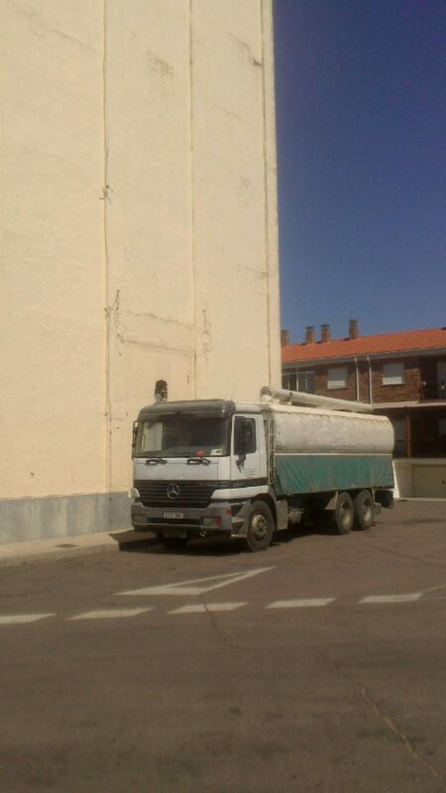 Camion Con Cuba De Pienso De 5 Compartimentos Mejor Precio Unprecio Es