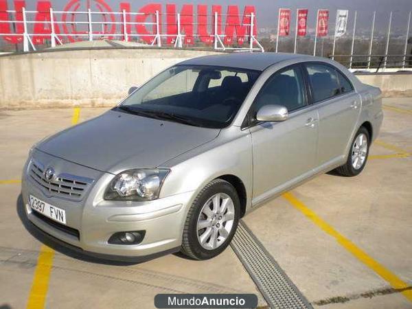 Toyota AVENSIS 2.0 D4-D