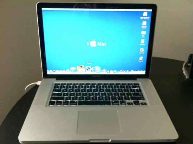 Apple MacBook