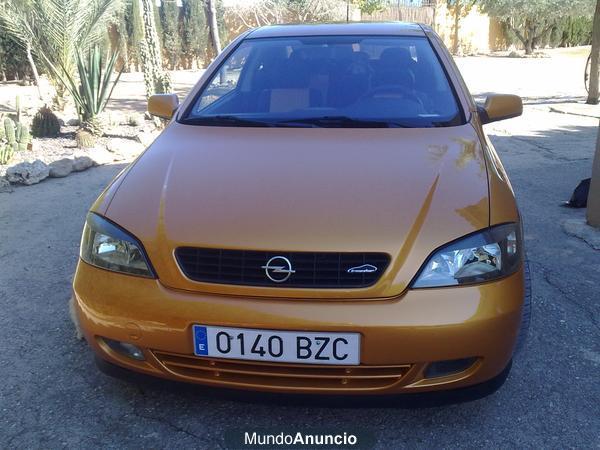 Se vende opel astra coupe bertone