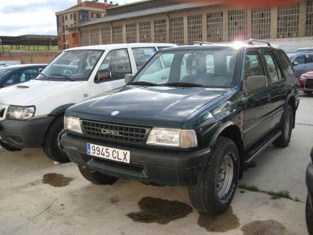 NISSAN TERRANO 2.7 TDI Sport