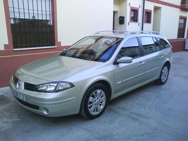 RENAULT - LAGUNA G. TOUR 1.9dci 130 cv