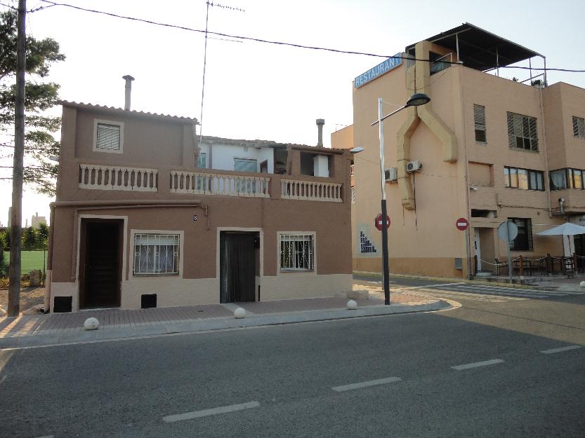 Casa doble en Santa Bárbara