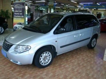 CHRYSLER VOYAGER 2.5 CRD SE - Madrid