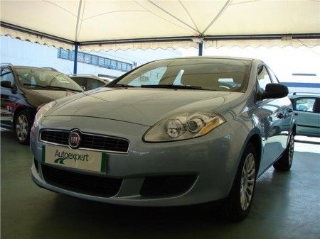 FIAT BRAVO 1.4 16V 90 CV DYNAMIC - Sevilla