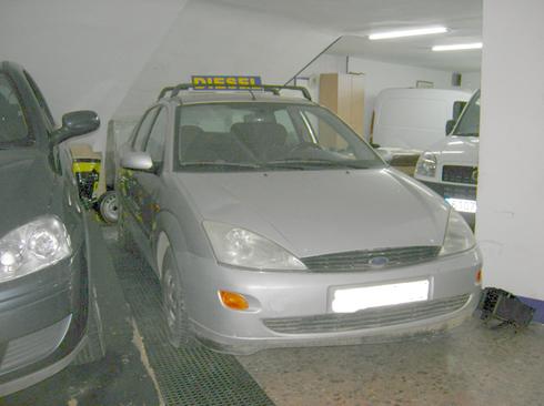 Ford Focus Sedan 1.8TDDI GHIA  4P.