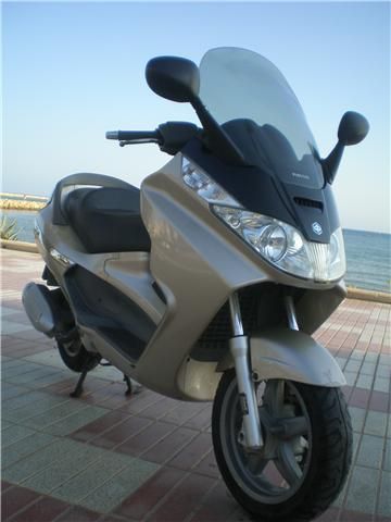 PIAGGIO X8 200 CC