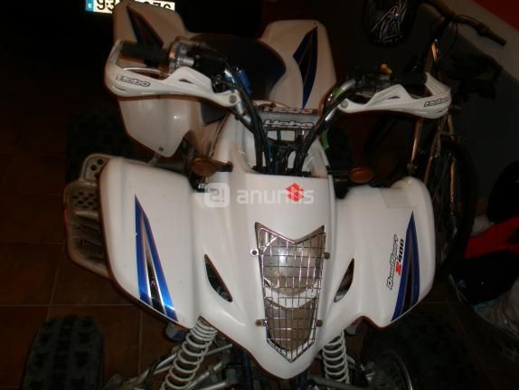 QUAD SUZUKI LTZ 400