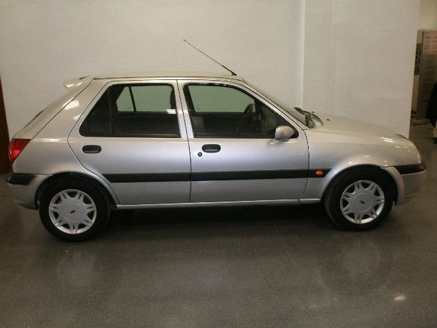 FORD Fiesta 1.25i 16v. Ghia