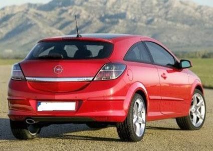 OPEL ASTRA GTC 1.9 CDTI - Barcelona