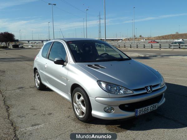 Vendo PEUGEOT 206 2.0 HDI Modelo QUICKSILVER