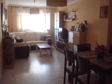 Apartamento con 2 dormitorios se vende en Estepona, Costa del Sol