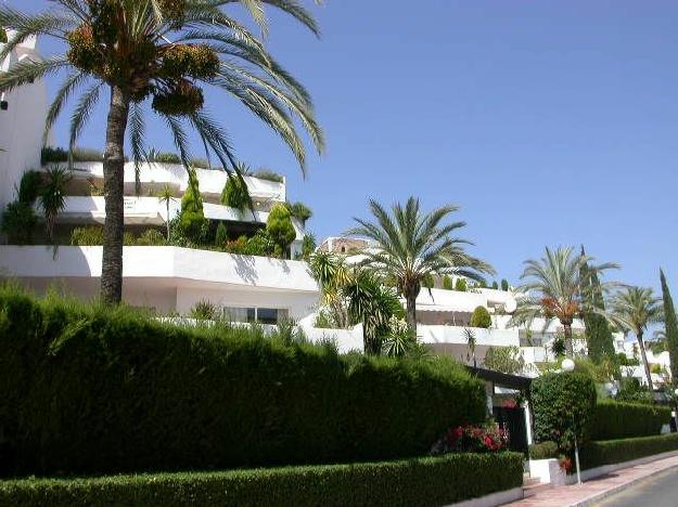 Apartamento en venta en Nueva Andalucia, Málaga (Costa del Sol)