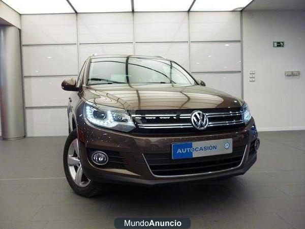 Volkswagen Tiguan 2.0 TDI 140cv DSG 4x4 Excelle