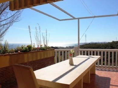 Chalet con 4 dormitorios se vende en Benalmadena Costa, Costa del Sol