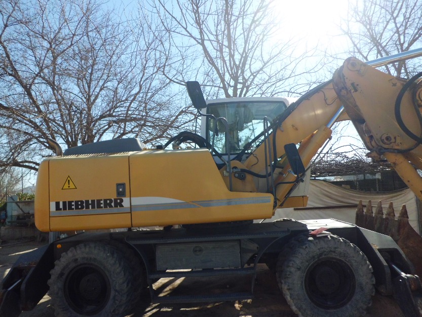 Palas giratorias liebherr 904 y a 902 litronic