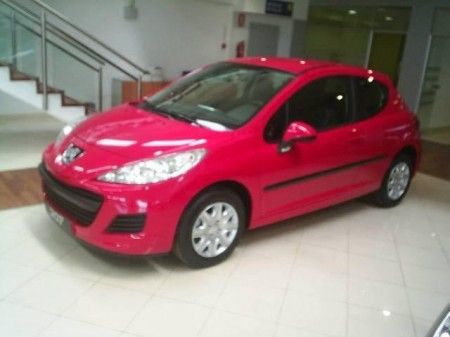 PEUGEOT 207 CONFORT 1.4 75 CV  - Barcelona