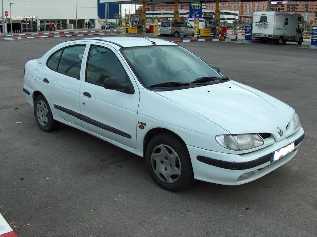 Renault Megane Classic Alize 100cv