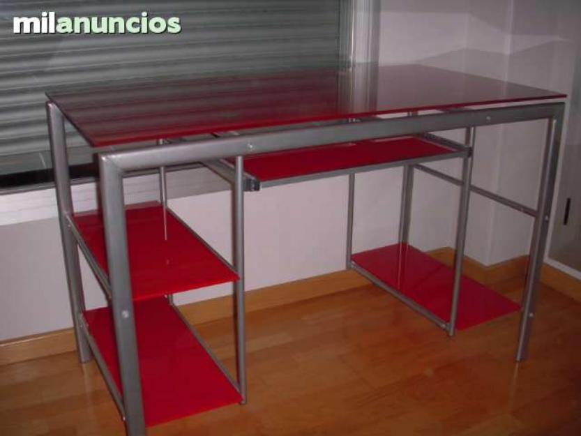 Mesa de ordenador para despacho