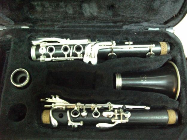 Clarinetes Buffet E11