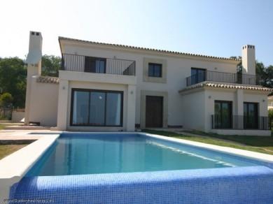 Chalet con 4 dormitorios se vende en Manilva, Costa del Sol