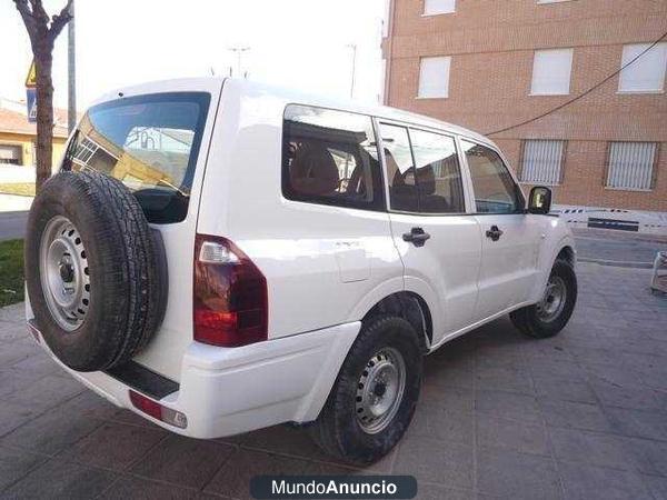 Mitsubishi Montero 2.5 TDI Sahel