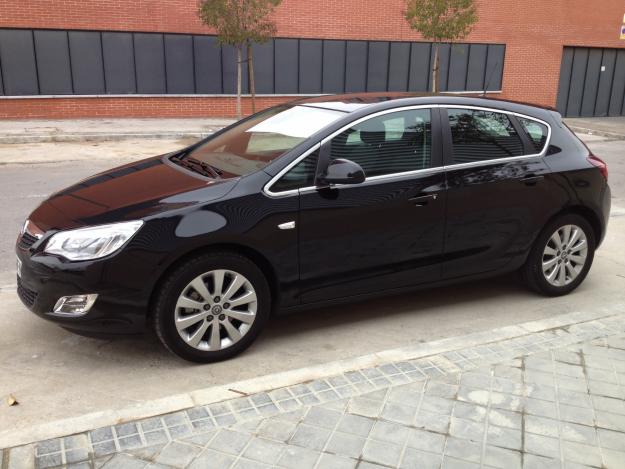 Opel astra 1.7 cdti cosmo 125 cv