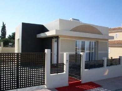 Chalet con 2 dormitorios se vende en Ciudad Quesada, Costa Blanca