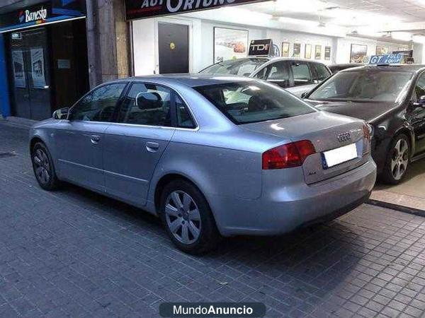 Audi A4 2.0TDI Nacional con libro rev