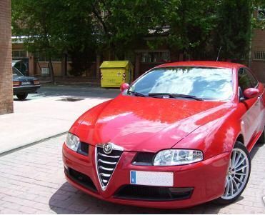 Vendo Alfa Romeo GT Distintive 1.9 jtd 150 cv.