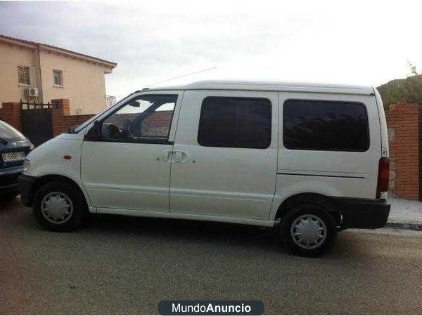 Nissan Vanette Cargo Combi 1.6 D.A