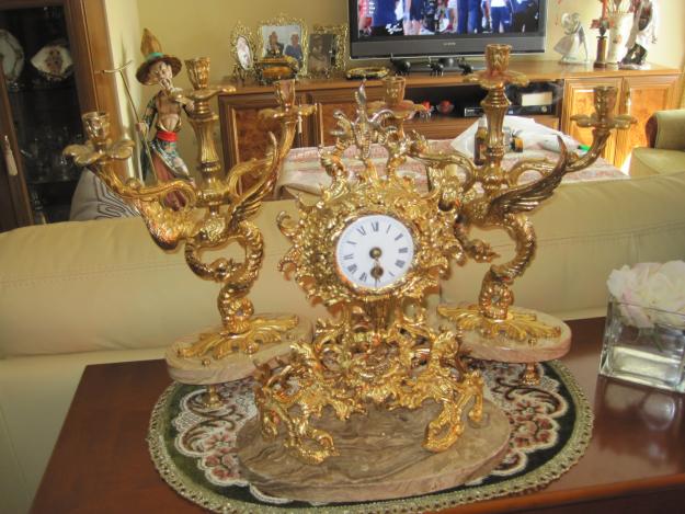 RELOJ Y CANDELABROS