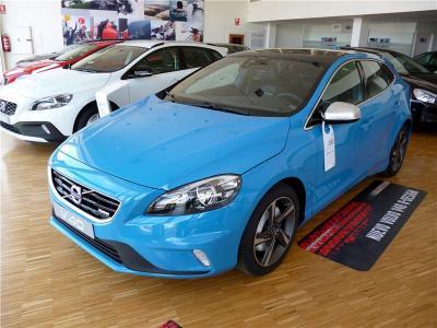 Volvo V40 D2 R-DESIGN