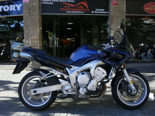 YAMAHA FZ6S