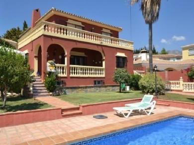 Chalet con 5 dormitorios se vende en Mijas Costa, Costa del Sol