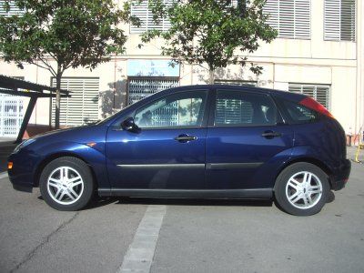 FORD FOCUS TREND AUTOMáTICO - BARCELONA