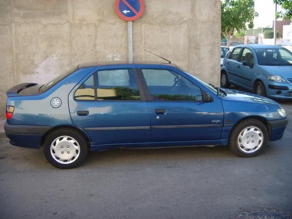 SE VENDE PEUGEOT 306 SEDAN GRAFFIC 1.9D