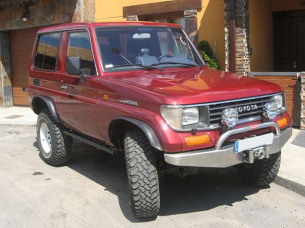 TOYOTA  LAND CRUISER KZJ 70