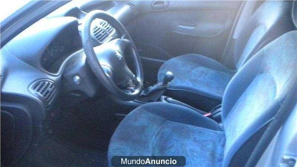 Peugeot 206 XT 2.0 HDI