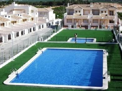 Bungalow con 2 dormitorios se vende en Los Montesinos, Costa Blanca, Vega Baja Torrevieja