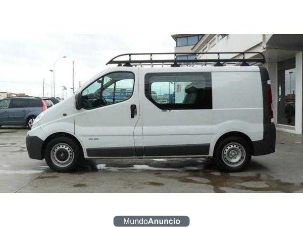 Renault Trafic Traf. 2.5dCi Pass.Priv. 150