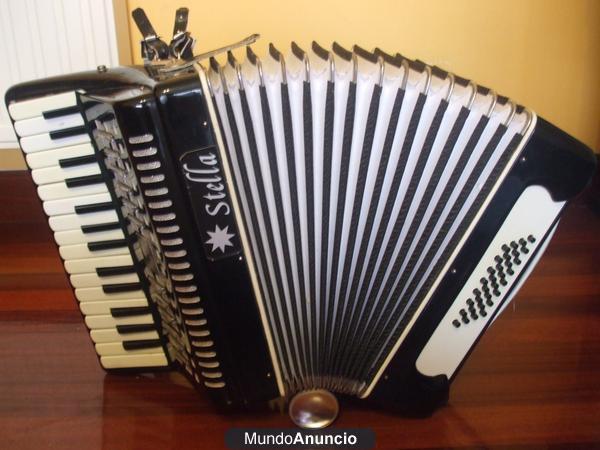 ACORDEON STELLA DE 32 BAJOS Y 2 VOCES