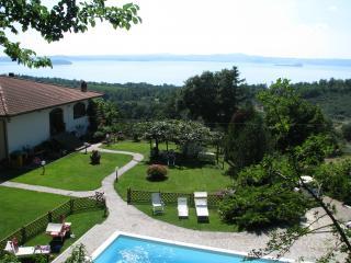 Apartamento en villa : 5/11 personas - piscina - bolsena  viterbo (provincia de)  latium  italia