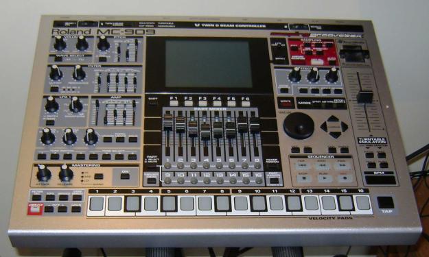 roland mc909