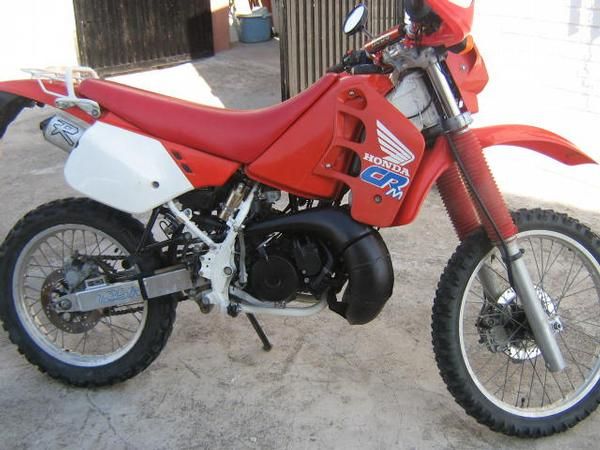 honda crn 125 roja