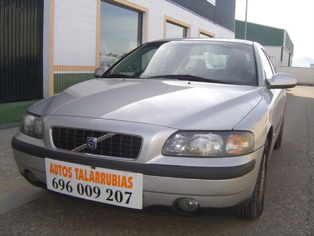 VOLVO S60 D5