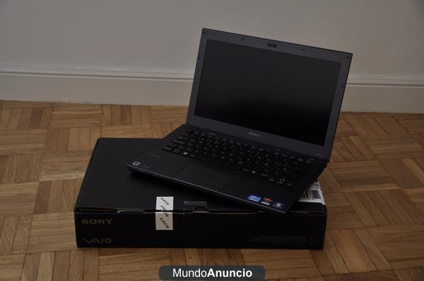 Notebook Sony Vaio SB1Z9E i5 6GB HD 500GB 3G LED 13.3 W7P negro