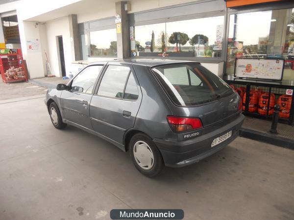 PEUGEOT 306 1.9 TDI