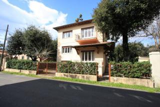 Villa : 7/8 personas - marina di pietrasanta  lucca (provincia de)  toscana  italia