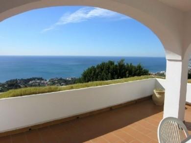 Chalet con 3 dormitorios se vende en Benalmadena Costa, Costa del Sol